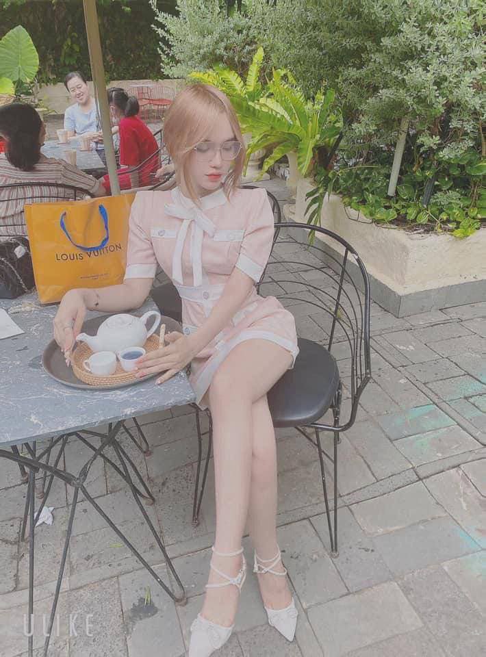 Em gái trơ trẽn, lén lút vụng trộm với bồ của chị