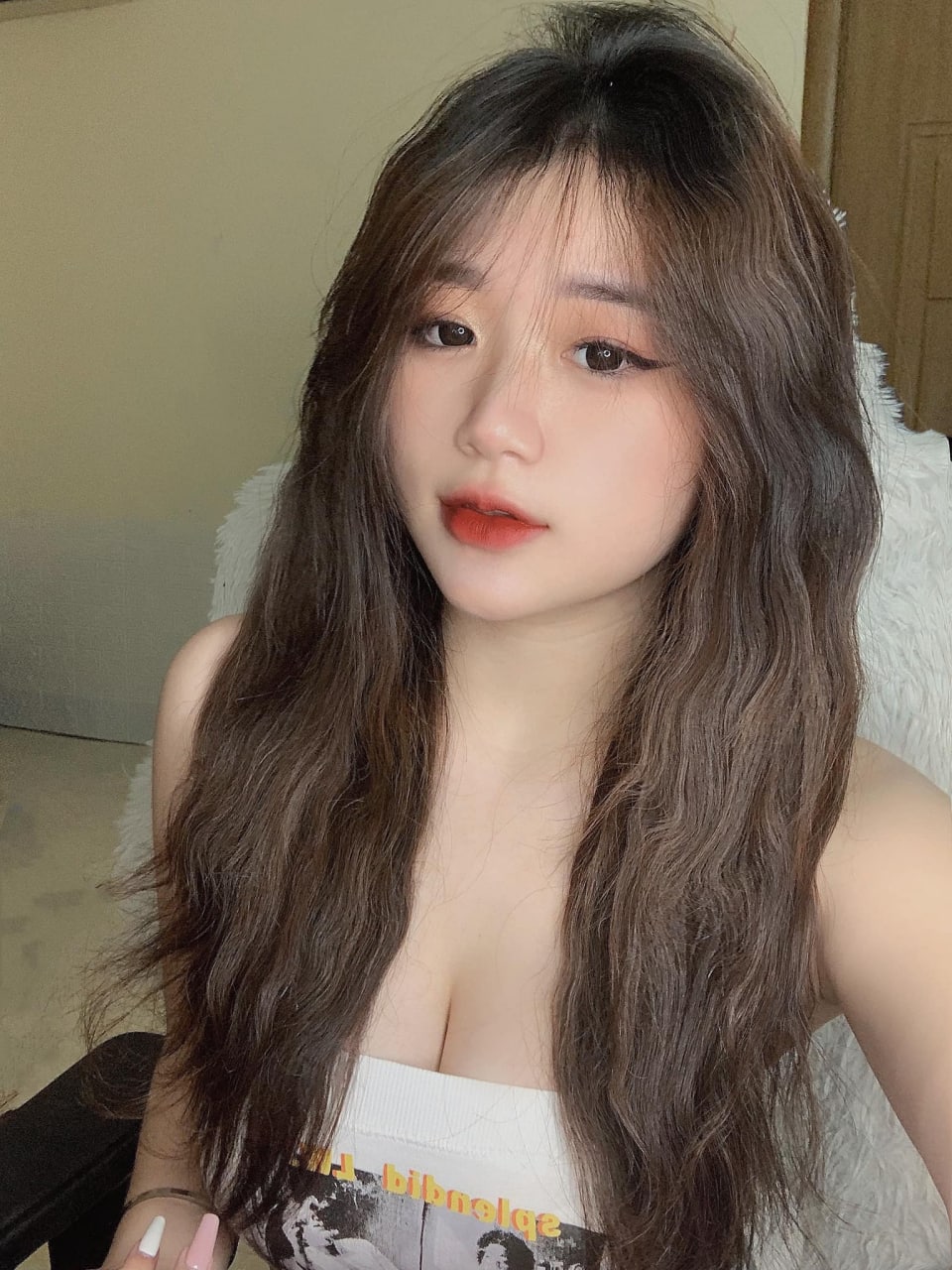 Sex hậu môn đồng tính nữ với đồ chơi